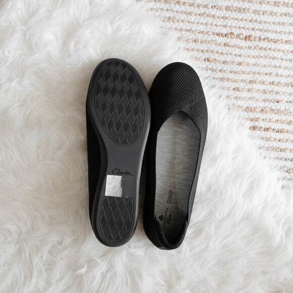 Clarks Cloudsteppers Carly Wish Flats Women’s Size 8.5 Black Comfort Slip-Ons - Picture 6 of 7